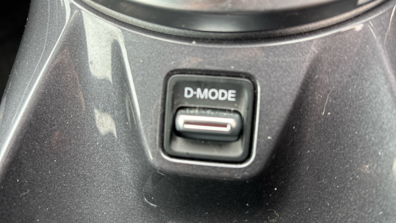 Nissan Juke 1.0 DiG-T 114 N-Connecta 5dr Petrol Hatchback